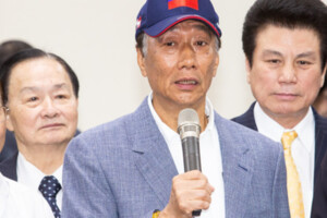 郭台銘回嗆蔡英文：當總統每天至少160萬人吃不飽