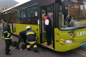 撞死謝政鵬女友 公車司機緩刑內又犯罪判刑6月