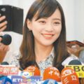 黃捷被劈腿？前女友與新歡上演激情「熊抱」 原因竟是。。