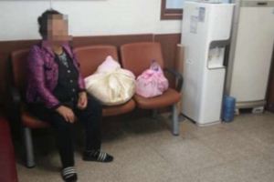 這個老奶奶在警局一直說「我女兒生孩子了，我要趕去醫院看她…」，最後查出真相後大家都眼角濕了…