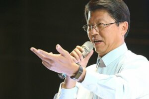 破綠營「銅牆鐵壁」 謝龍介自信的說了這一段話..
