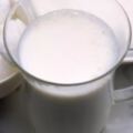 都知道老年人缺鈣，補鈣除了喝牛奶，還有哪些選擇？一次性告訴你