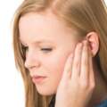 耳痛、耳鳴，或是中耳炎纏上你了，留意這些癥狀，早發現
