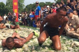 這就是台灣蛙人皮開肉綻蛙人「天堂路」嚴苛考驗！連美國陸戰隊軍官都看傻了眼！看完立委的臉自動被打腫了！