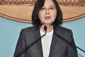 對這一年的政府給一個關鍵字：怒