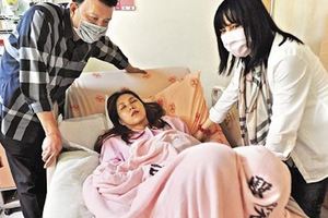 余天女兒「余苑綺」33歲罹患「大腸癌第3期」，堅強熬過「12次化療」後，終於傳來這樣的消息...