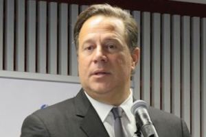 巴拿馬總統瓦雷拉：我曾請大使回去告訴蔡總統回到外交休兵