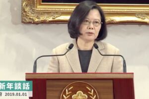 元旦文告喊出四個必須謝寒冰6句辣嗆小英