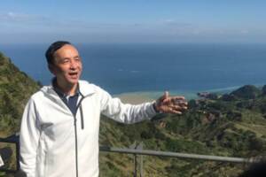 朱立倫如來神掌第一式 黃暐瀚用兩字總結