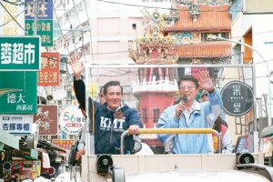 台南大打總統牌 馬英九陪謝龍介替農民代言