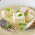 燉魚湯總有一股土腥味？只需這一招，腥味輕鬆去除！