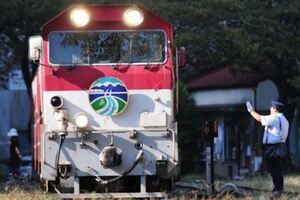 日本10大軌道列車——一場絕景震撼之旅