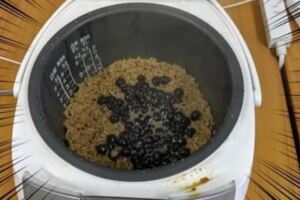 日本網友自創「珍珠奶茶飯」，這到底是黑暗料理，還是人間美味？