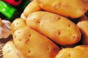 經常吃土豆能控制血糖？可發青的土豆，還能削掉繼續吃嗎？