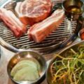 百思不解：棒棒的東北烤肉，怎就干不過辣白菜文化的韓國呢？