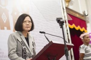 徐巧芯/為什麼蔡英文的民調這麼低？