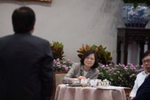 蔡英文就職一周年成績單全紅