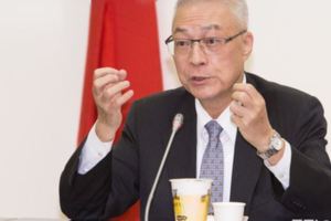 邱毅:吳敦義當選國民黨主席有三座大山要闖