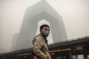 這位中國攝影師只因「拍到這些照片」上傳到網路，結果那天起他就被派出所帶走「從此消失」了…