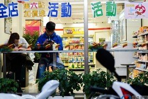 進超商突然沒智商！小7店員列10奧客情境　網笑翻：中肯!!