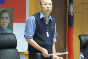 蘇貞昌提醒赴陸別被框住 韓國瑜反諷：不會帶掃帚去