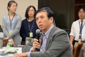 鄭文燦滿意度打趴柯、韓傳選副總統？ 陳學聖：朱也民調高，「做好市長跟選副手是兩碼子事」