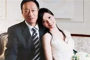 富士康的老總郭台銘老婆林淑如死亡真相曝光！李嘉誠發怒斥責，馬雲也憤然開口大罵！！