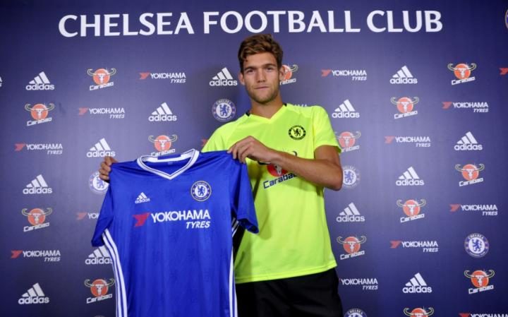 marcos_alonso_chelsea-large_trans++qVzuuqpFlyLIwiB6NTmJwfSVWeZ_vEN7c6bHu2jJnT8.jpg