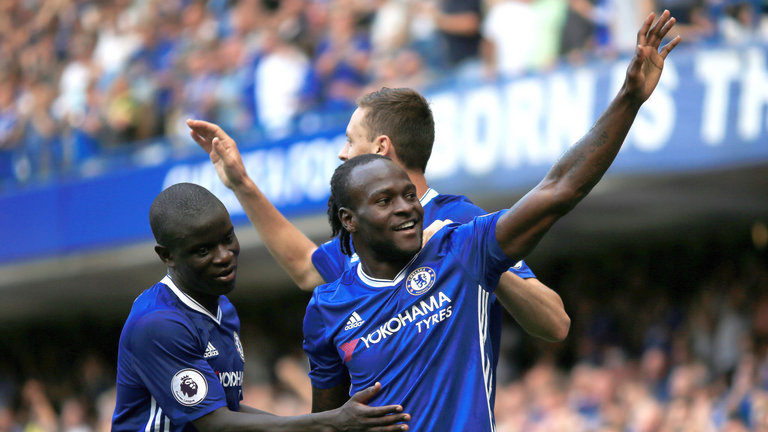 premier-league-football-chelsea-victor-moses-celebrating_3773785.jpg