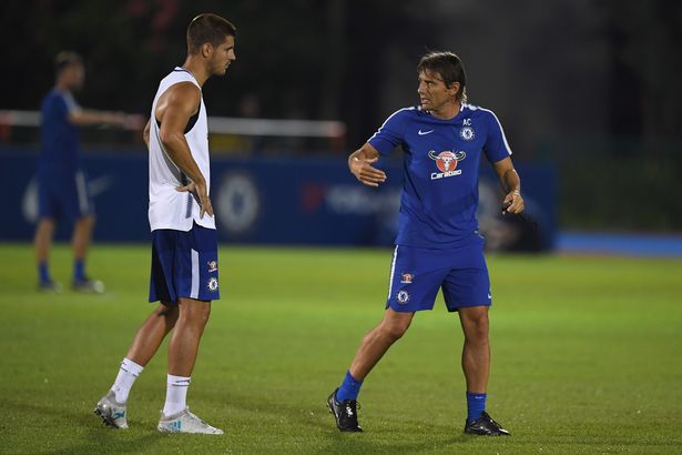 PAY-Chelsea-on-Their-Pre-Season-to-Singapore.jpg