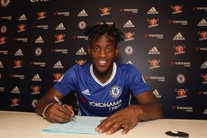 簡評車路士新加盟的比利時前鋒--------------Michy Batshuayi