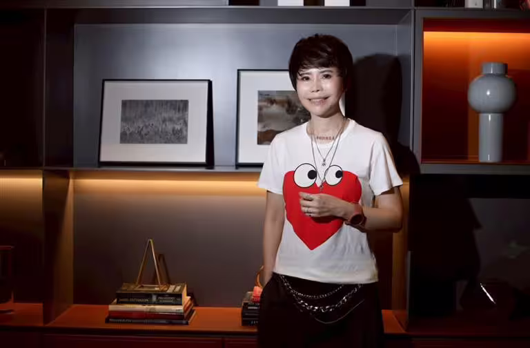 詹雅雯去年12月她發行新專輯《演一首歌》,並入圍本屆金曲獎最佳台語女歌手。(圖/記者鄭孟晃攝影) 詹雅雯去年12月她發行新專輯《演一首歌》,並入圍本屆金曲獎最佳台語女歌手。(圖/記者鄭孟晃攝影)