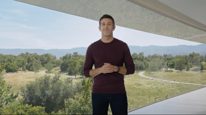 Apple 新任 CEO 親自參與設計 OLED MacBook Pro 傳將加入觸控螢幕、機身大幅減重 Apple 新任 CEO 親自參與設計 OLED MacBook Pro 傳將加入觸控螢幕、機身大幅減重