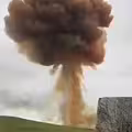 中國重大爆炸事故！火焰吞噬一排車　炸出「核爆級」蕈狀雲