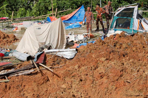 露營遇山崩31人亡！救難隊哽咽證實「母女泥中相擁」罹難　兒子1決定逃死劫獨活