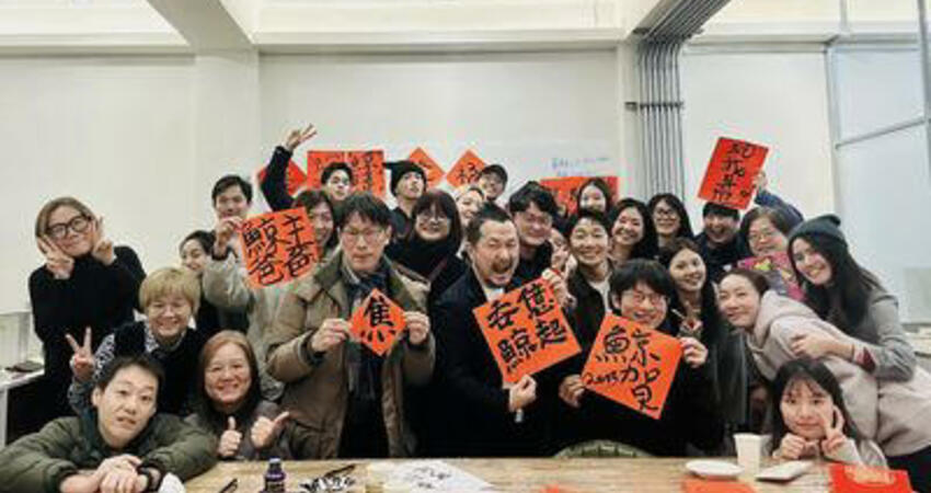 九把刀「拿到人生中第一張名片」 公開新身份鐵粉嗨了：刀總好！