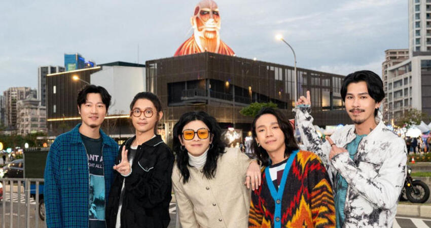 搶看超大型巨人！麋先生現身桃園燈會 吐震撼真心話