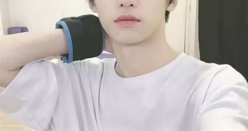 19歲男星「遭同門師兄毆打」！硬起來反擊：不計代價解約 聲明全網大讚