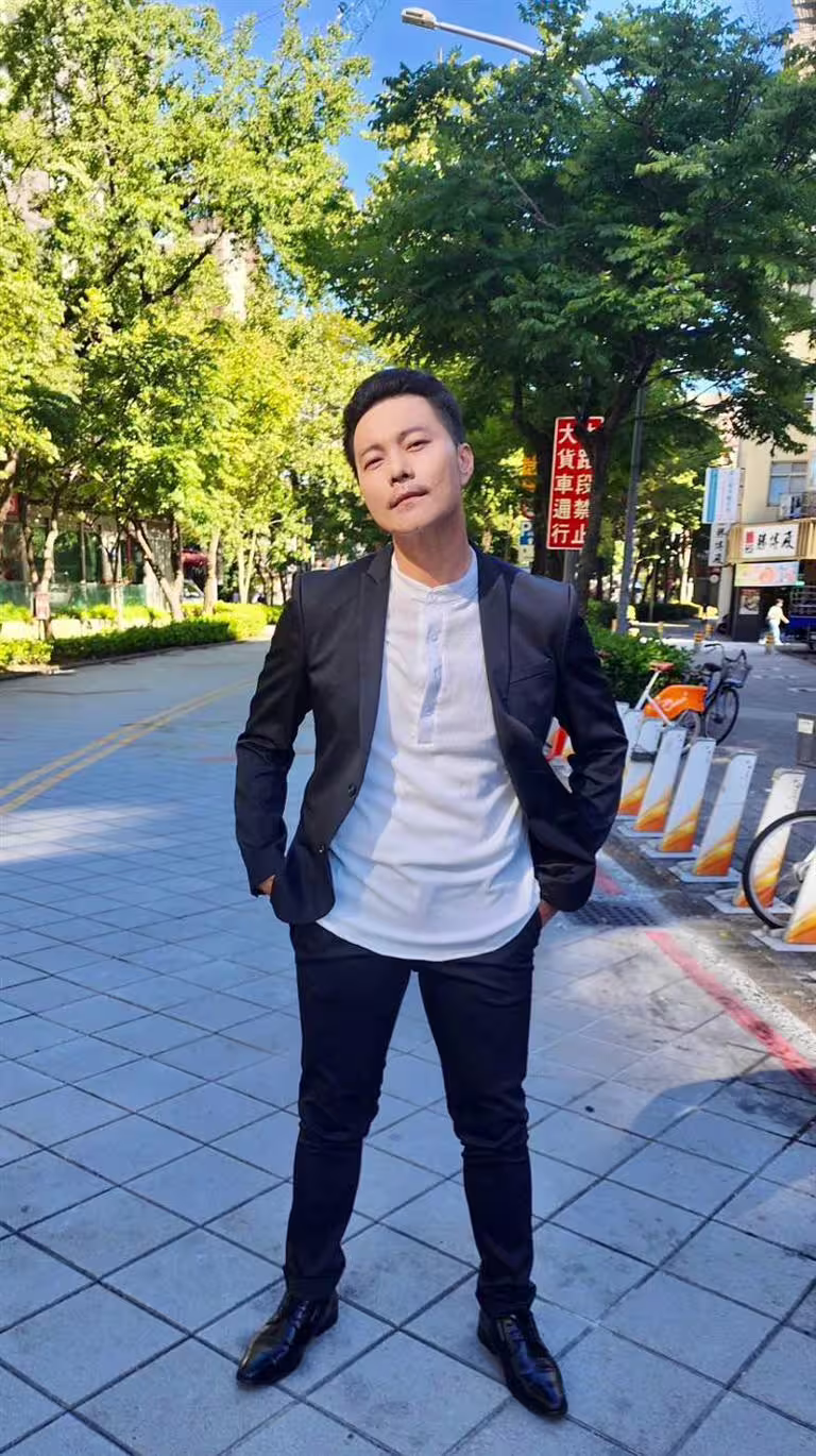 男星張晉豪(現改名張泰宇)演過不少戲劇作品(圖/翻攝張泰宇Threads) 男星張晉豪(現改名張泰宇)演過不少戲劇作品(圖/翻攝張泰宇Threads)