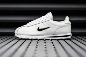 Nike再次帶回CortezBasicJewel