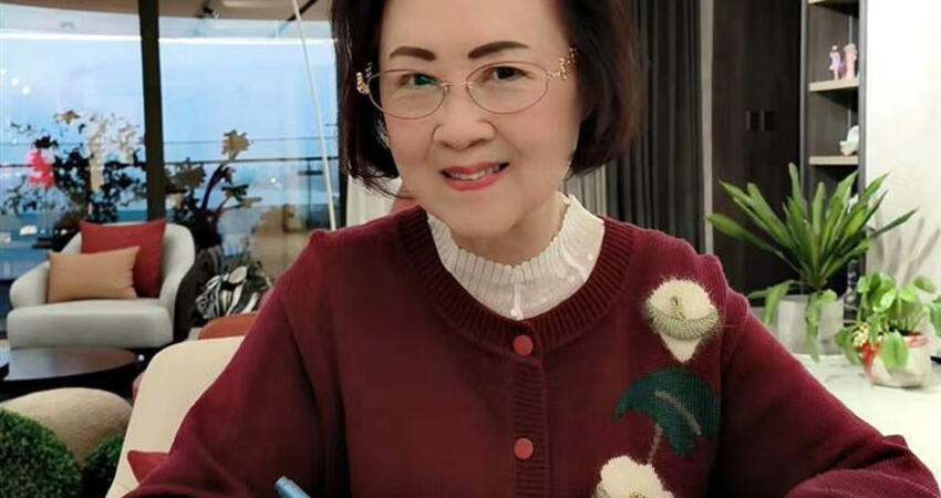 三毛昔崩潰尋死…瓊瑤「苦勸7小時」放棄輕生！相隔33年也走了