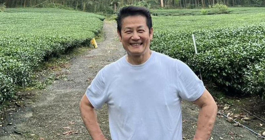 徐乃麟違停開戰警察爆衝突！水果攤商不忍說話了 還原「真實內幕」