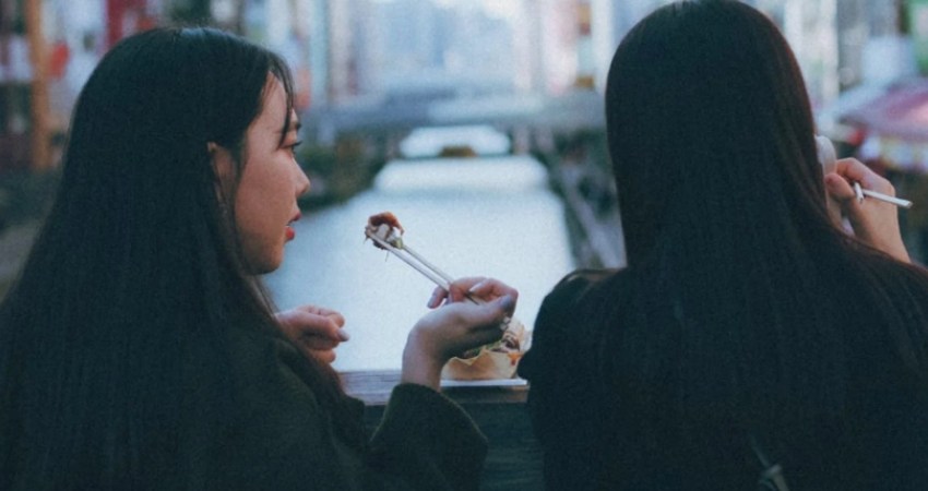 吃飯很快的人超自私！4種吃東西的方式　可以看出朋友本質