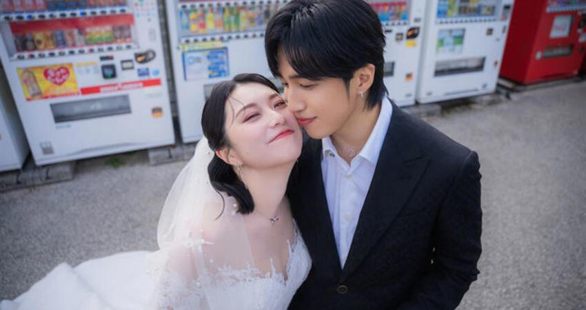 恭喜！婁峻碩、焦凡凡沖繩完婚「超浪漫現場照」流出閃爆了