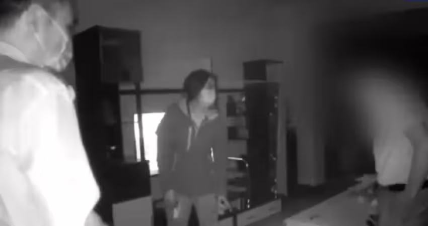 夫妻凌晨5點報警「家裡全是蟲子」　警秒聽出端倪！急派醫護救人