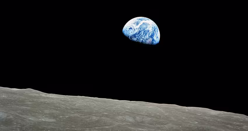 宇宙有鄰居？科學家發現「超級地球」溫度適宜又有水　可能存在生命