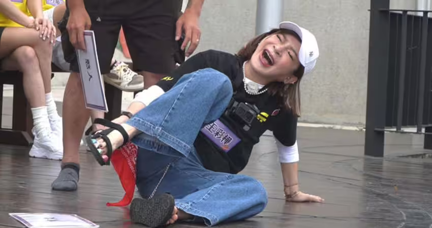 王彩樺出事了！錄《綜藝玩很大》痛倒在地 罕見動怒轟：懂倫理嗎？