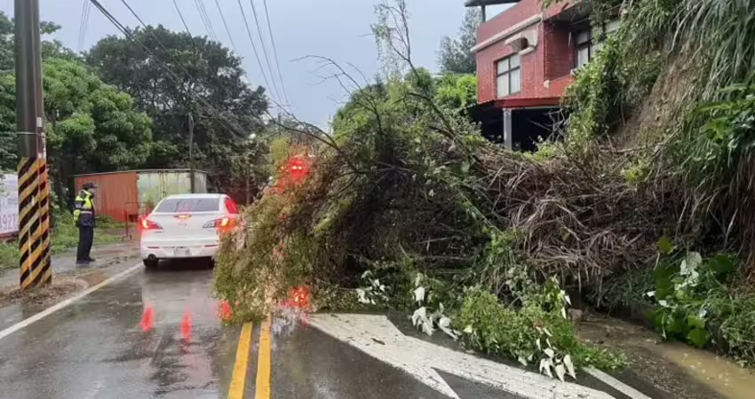 西南氣流挾帶雨勢 新竹市府團隊應變搶災