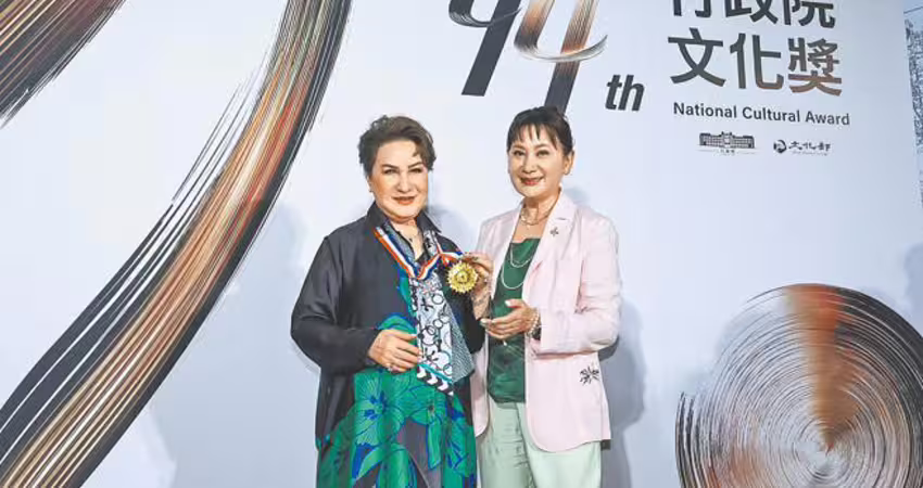 楊麗花「歌仔戲有觀眾就不會老」