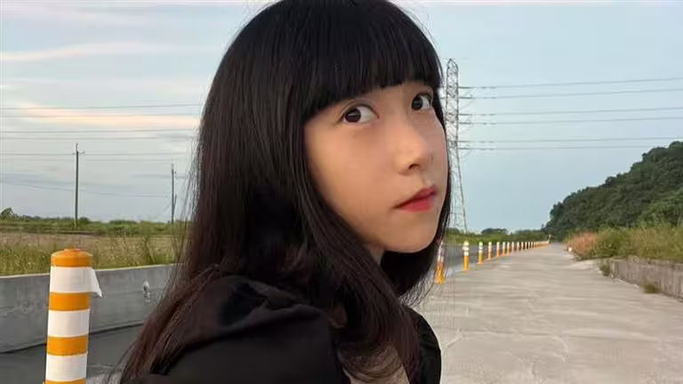 NanaQ身上有許多刺青。(圖/翻攝自NanaQ Threads) NanaQ身上有許多刺青。(圖/翻攝自NanaQ Threads)